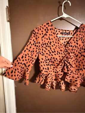 Nasty Gal Leopard Print Peplum Crop Top | Bell Sleeve | UK 8 / US 4